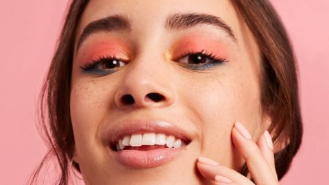 5 حيل سهلة لتثبيت المكياج طيلة يوم كامل.. جربيها