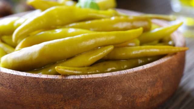 كيفية تجهيز مخلل الفلفل الحار