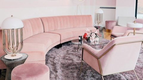 أفكار لتوظيف اللون الوردي في ديكور المساحات الداخلية