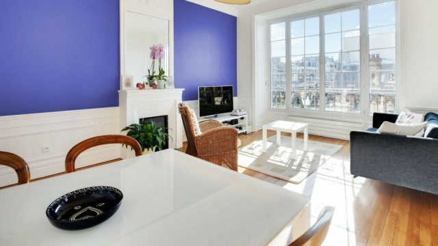 بانتون تكشف عن لون العام 2022 وإليك طرق استخدامه في الديكور!