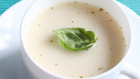 جربي شوربة القرنبيط الأبيض للتخلص من دهون الخصر