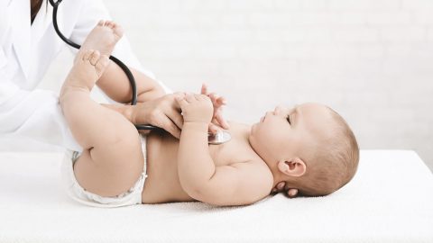 علامات تدل على صعوبة في التنفس عند الأطفال