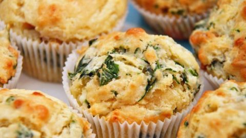 كيفية تجهيز مافن السبانخ وجبن الفيتا