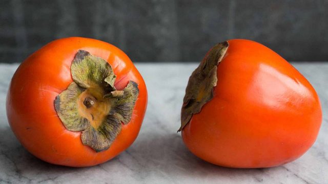 ثمار الكاكا : تعرفي إلى فوائدها للصحة والتخسيس