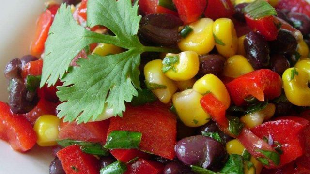 كيفية إعداد سلطة الفاصوليا الحمراء
