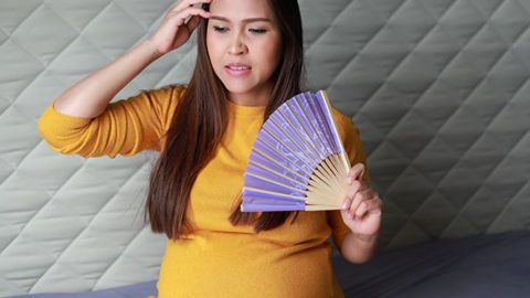 الهبات الساخنة عند الحامل وكيف تتعاملين معها