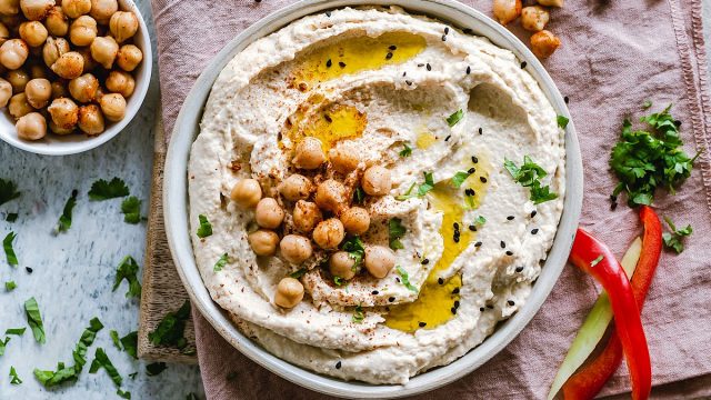 كيفية تجهيز حمص بالأعشاب