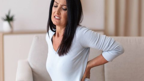 أعراض الانزلاق الغضروفي و أهم العلاجات