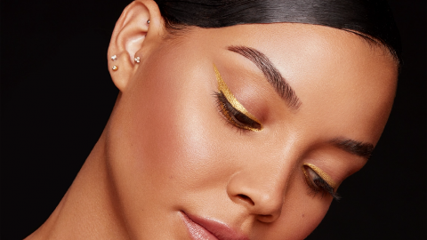 الطريقة الصحيحة لوضع البرونزر في الصيف!