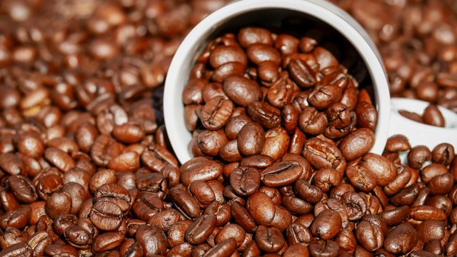 4 طرق للتخلص من الكافيين في الجسم