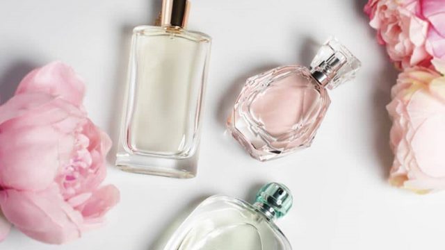 كيفية تخزين العطور كي يدوم لفترة أطول