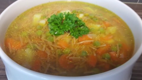 طريقة تجهيز شوربة الشعيرية