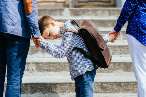 طفلك يكره الذهاب للمدرسة ؟ إليك هذه النصائح