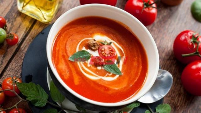 شوربة الطماطم المشوية