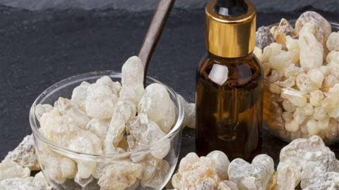 هيدروسول اللبان : الفوائد الجمالية والاستعمالات