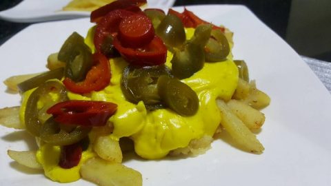 طريقة إعداد صوص الجبنة مع الهاليبينو