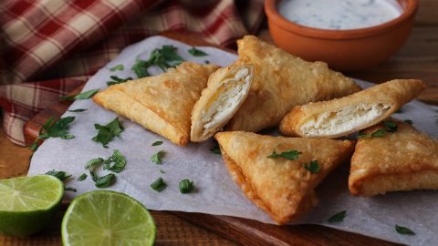 كيفية تجهيز سمبوسة الجبن