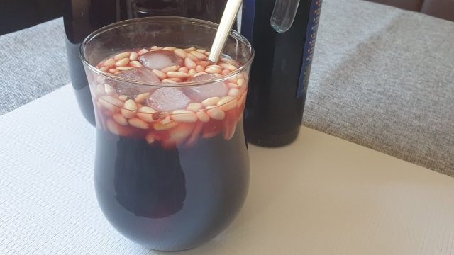 طريقة إعداد جلاب بالصنوبر