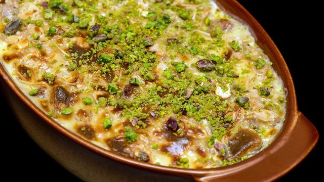 كيفية تجهيز حلى أم علي