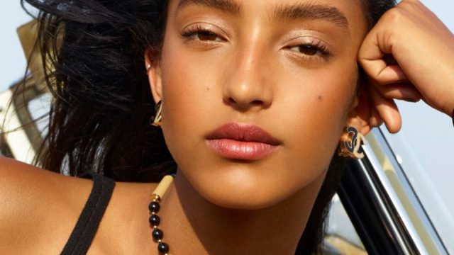 مجموعة مستحضرات مكياج LES BEIGES من CHANEL