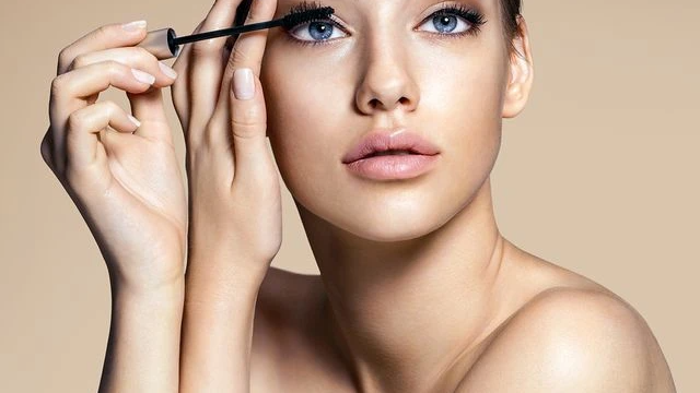 جربي صيحة ماسكارا الكوكتيل من وحي السوشيال ميديا