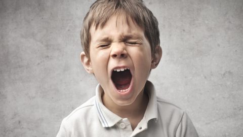 نوبات الغضب عند الأطفال و5 نصائح للتعامل معها