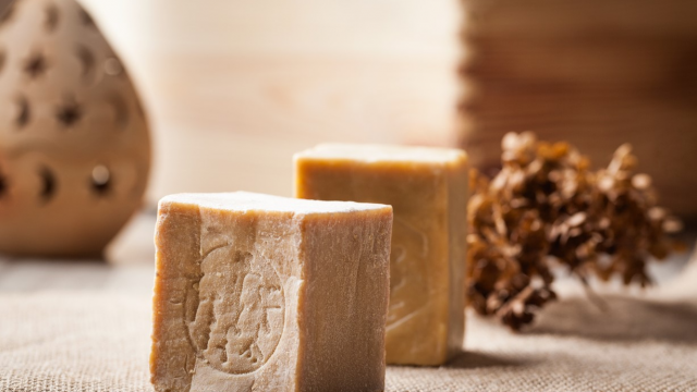 الصابون الحلبي ALEP واستخدامات منزلية وجمالية غير مسبوقة