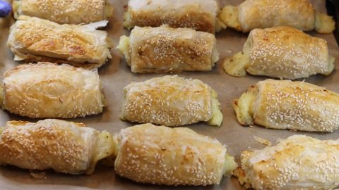 كيفية تجهيز معجنات رول محشية