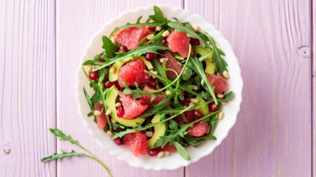 كيفية تجهيز سلطة الجريب فروت