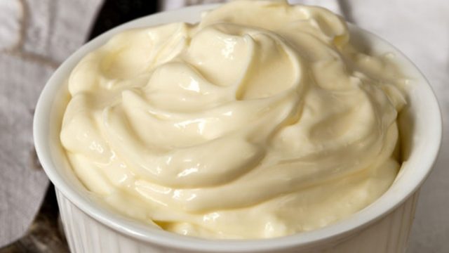 المايونيز للشعر الخشن : فوائد ووصفات