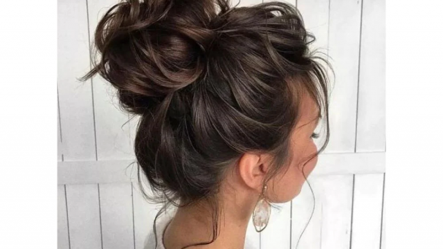 تسريحات الشعر النصفية للمناسبات: رقي وأناقة في كل تفصيل