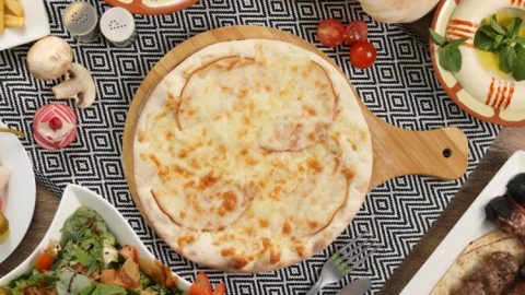 طريقة تحضير مناقيش تيركي وجبنة