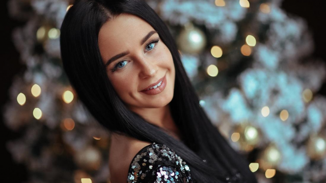 دليلك لأساسيات مكياج السهرة لإطلالة لا تُنسى!