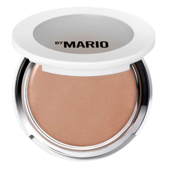 مستحضرات مكياج أساسية