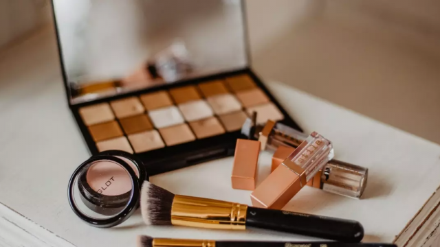 3 أفكار مكياج جذابة ومناسبة لكل الأوقات!