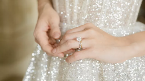 للعروس: كيف تختارين طلاء الأظافر ليوم الزفاف؟