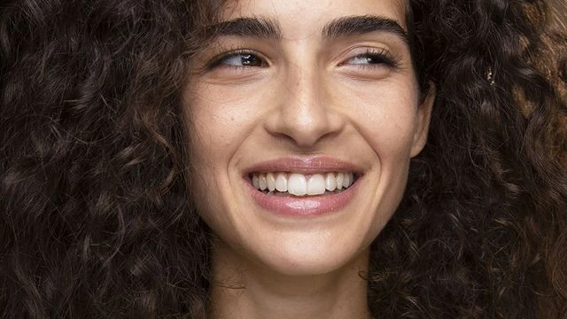 نصائح غذائية لبشرة صحية ومشرقة