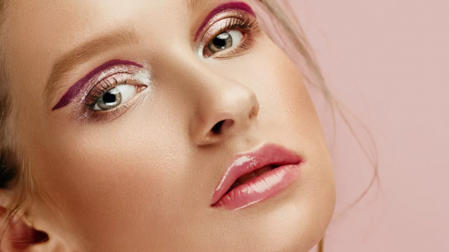 3 أسباب تدفعك لاستعمال زيوت الشفاه!