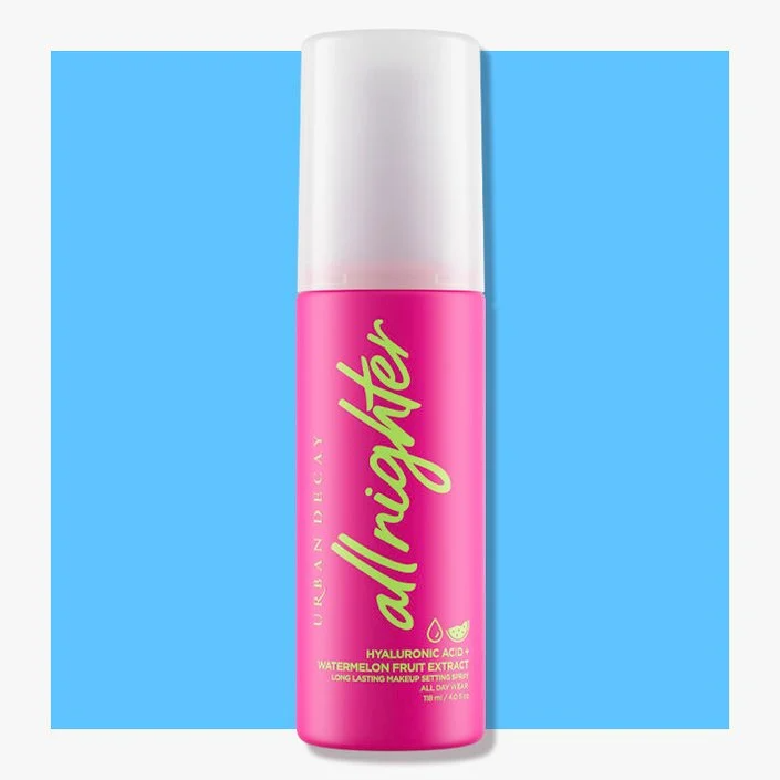 بخاخ تثبيت المكياج