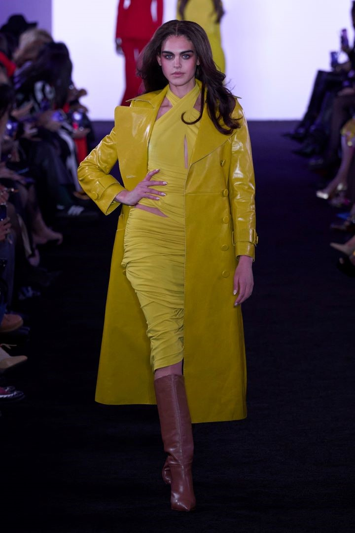 كيفية تنسيق معطف الجلد