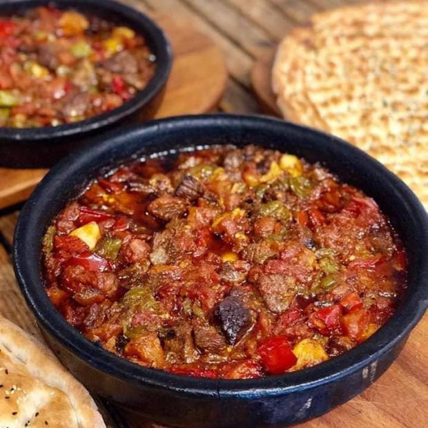 كيفية تجهيز المسقعة باللحم المفروم