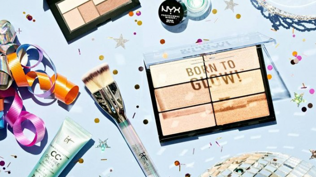 5 إطلالات مكياج أنيقة وسهلة لحفلات الوناسة