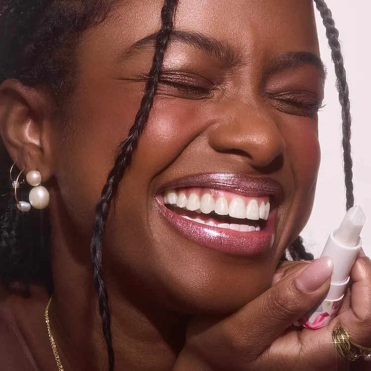 صيحات المكياج لصيف 2025