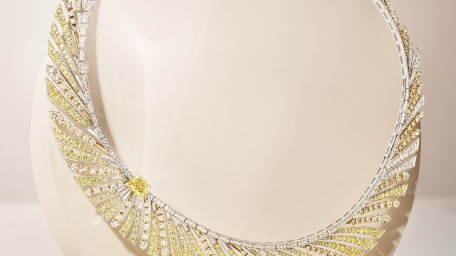 خمس صيحات تخطف الأنفاس في عالم المجوهرات الراقية لخريف 2025