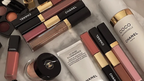 أجمل 10 أحمر شفاه من شانيل تليق بكل سيدة