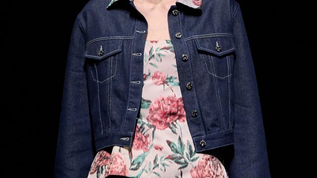 أسبوع دبي للموضة يرسم أناقة المستقبل